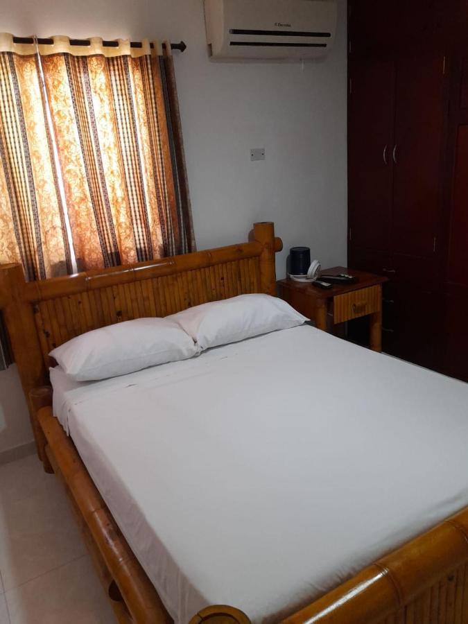 Hotel Cartagena Airport Buitenkant foto