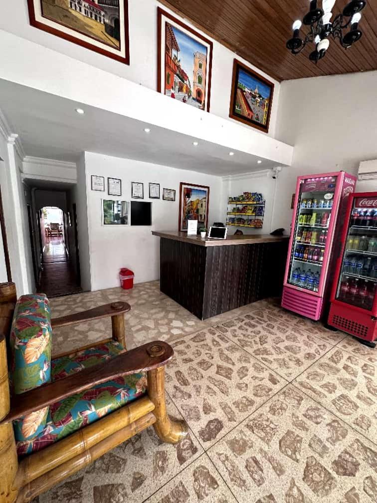 Hotel Cartagena Airport Buitenkant foto